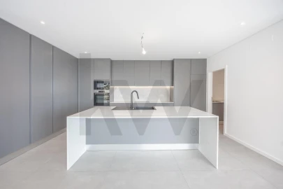 Moradia T4 para Venda em Campanario