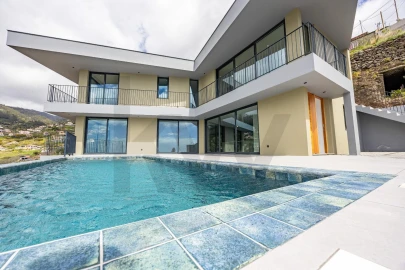 Moradia T4 para Venda em Campanario