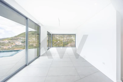 Moradia T4 para Venda em Campanario