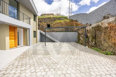 Moradia T4 para Venda em Campanario