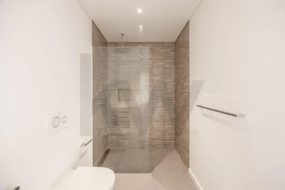 Moradia T4 para Venda em Campanario