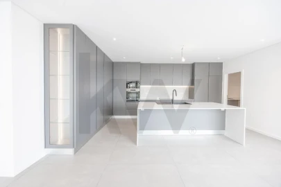 Moradia T4 para Venda em Campanario