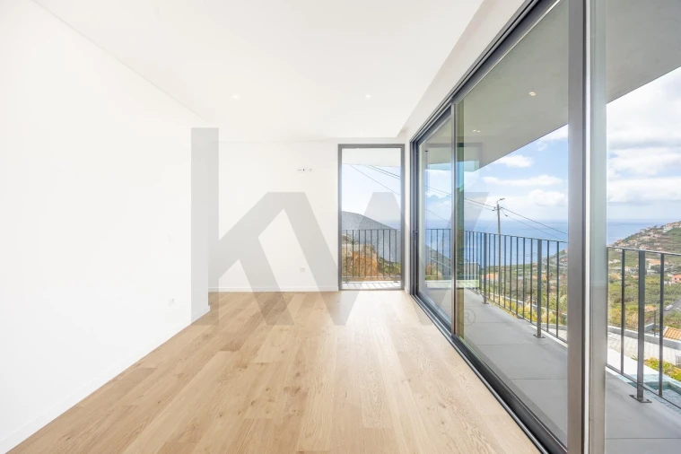 Moradia T4 para Venda em Campanario Foto 19