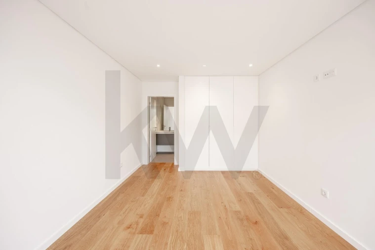 Moradia T4 para Venda em Campanario Foto 25