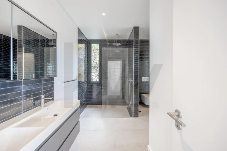 Moradia T4 para Venda em Campanario Foto 20