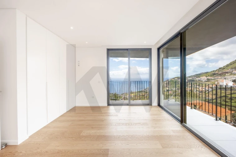 Moradia T4 para Venda em Campanario Foto 23