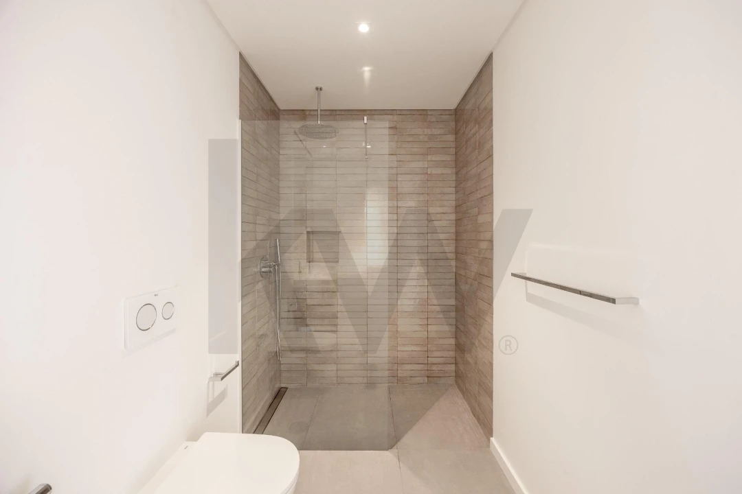 Moradia T4 para Venda em Campanario Foto 28