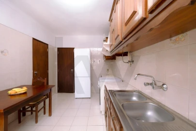 Moradia T3 para Venda em Vale de Santiago