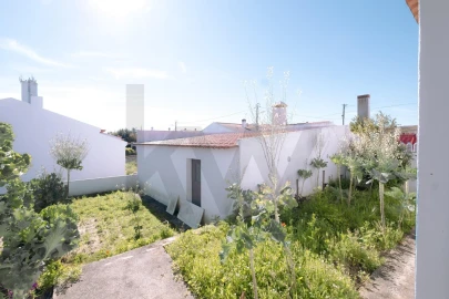 Moradia T3 para Venda em Vale de Santiago