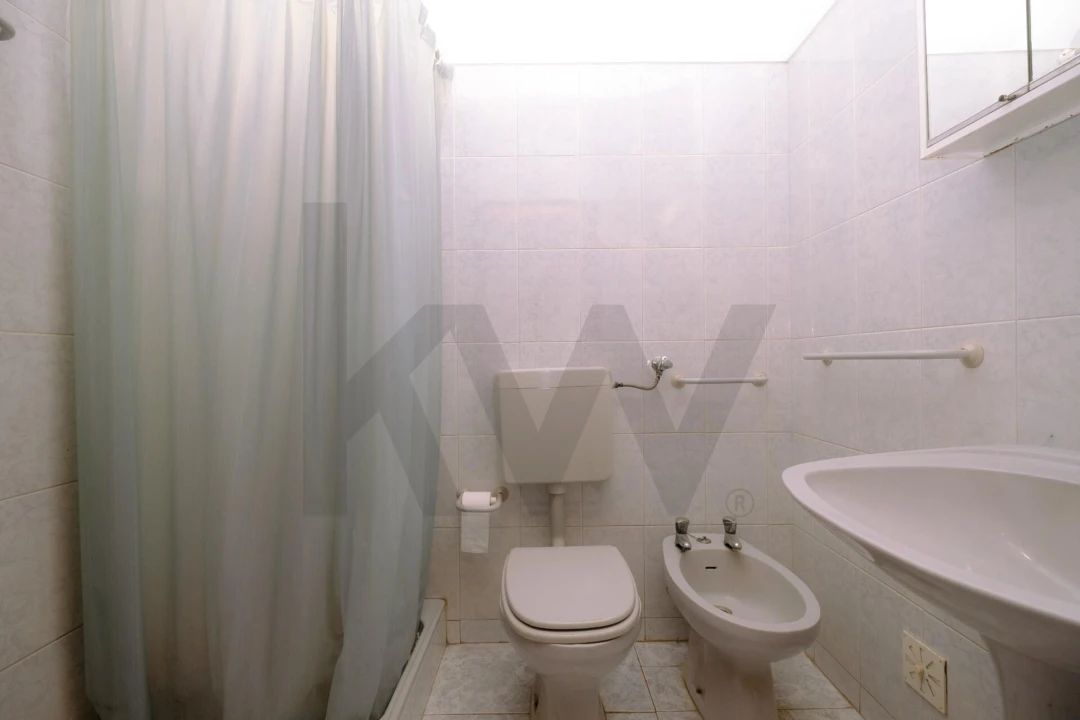 Moradia T3 para Venda em Vale de Santiago Foto 24