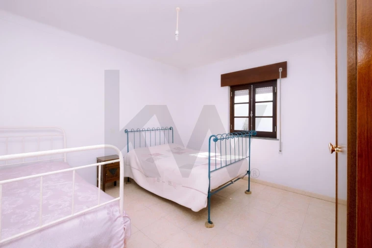 Moradia T3 para Venda em Vale de Santiago Foto 16