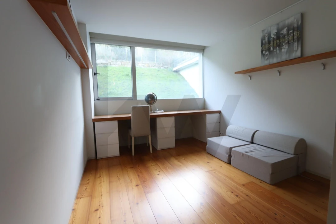 Apartamento T2 para Arrendamento em Santa Marinha e São Pedro da Afurada Foto 12