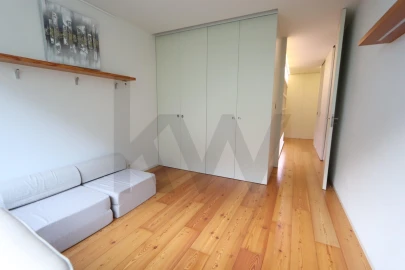 Apartamento T2 para Arrendamento em Santa Marinha e São Pedro da Afurada