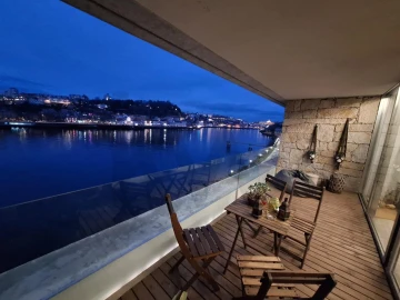 Apartamento T2 para Arrendamento em Santa Marinha e São Pedro da Afurada