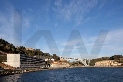 Apartamento T2 para Arrendamento em Santa Marinha e São Pedro da Afurada