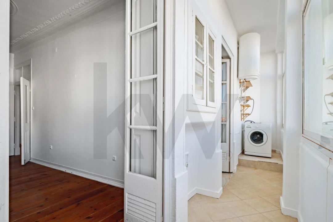 Apartamento T3 para Arrendamento em Campo de Ourique Foto 20