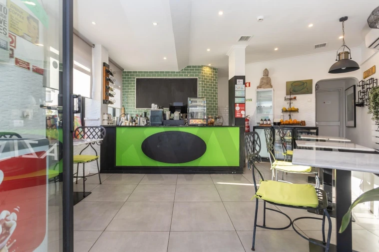 Negócio para Trespasse em Charneca de Caparica e Sobreda Foto 8