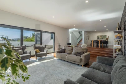 Moradia T3 para Venda em São Martinho