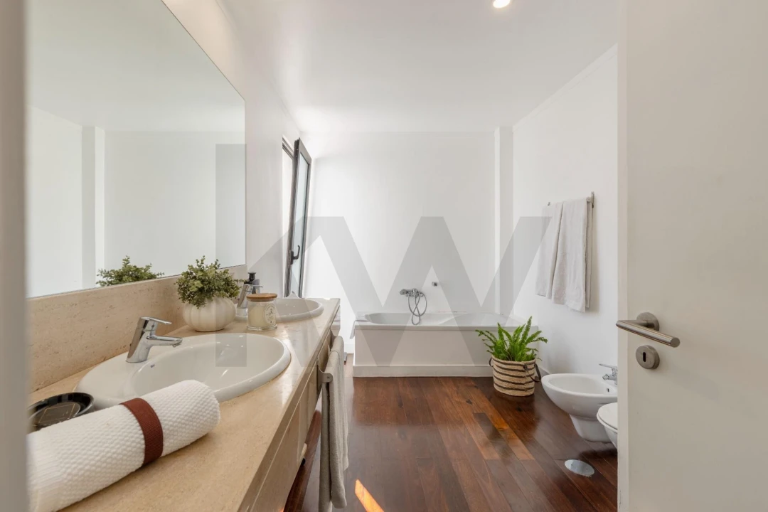 Moradia T3 para Venda em São Martinho Foto 7