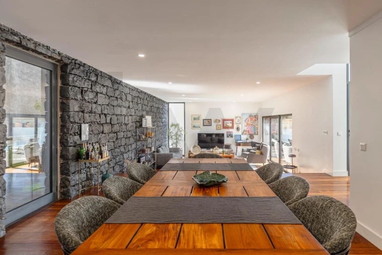 Moradia T3 para Venda em São Martinho Foto 11