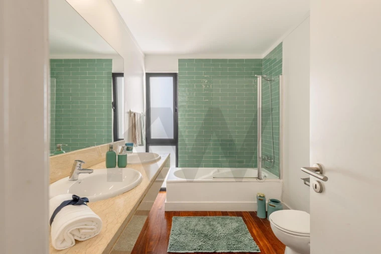 Moradia T3 para Venda em São Martinho Foto 21