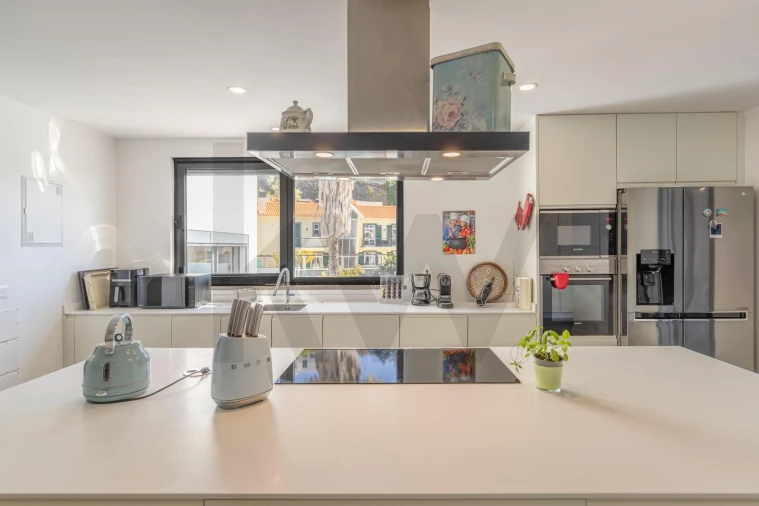 Moradia T3 para Venda em São Martinho Foto 13