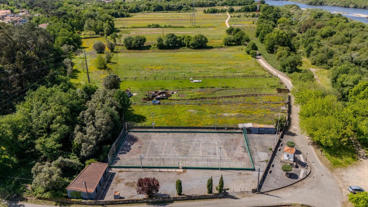 Terreno para Venda em Vitorino das Donas Foto 4