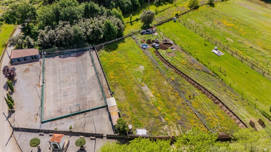 Terreno para Venda em Vitorino das Donas Foto 5