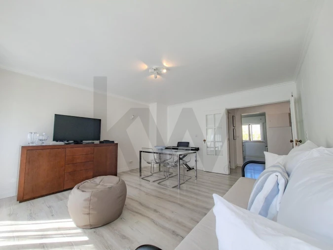 Apartamento T2 para Venda em Carcavelos e Parede Foto 11