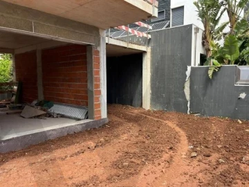 Moradia T5 para Venda em Oeiras e São Julião da Barra, Paço de Arcos e Caxias