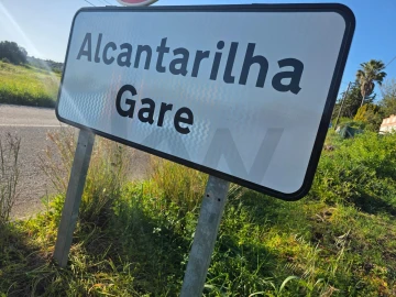 Terreno para Venda em Alcantarilha e Pêra