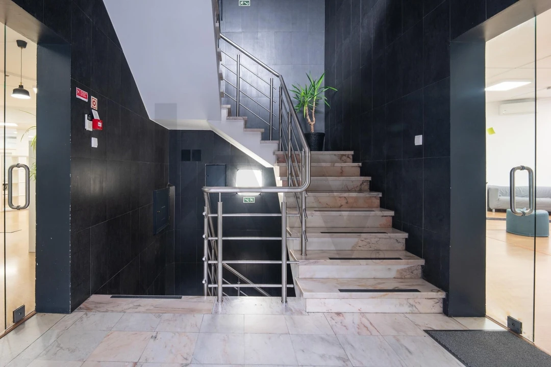 Escritório para Arrendamento em Algés, Linda-A-Velha e Cruz Quebrada-Dafundo Foto 13