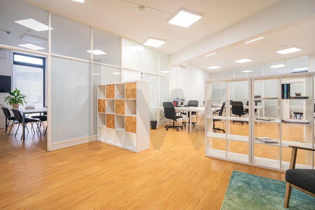 Escritório para Arrendamento em Algés, Linda-A-Velha e Cruz Quebrada-Dafundo Foto 6