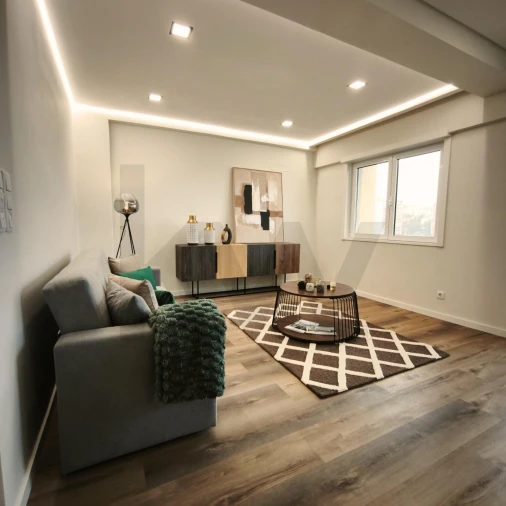 Apartamento T3 para Venda em Benfica Foto 3