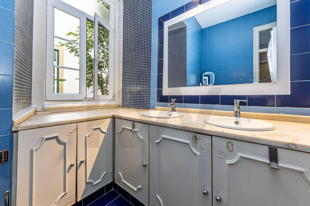 Apartamento T3 para Venda em Campo de Ourique Foto 10