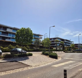 Terreno para Venda em Queluz e Belas