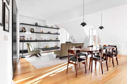 Apartamento T2 para Arrendamento em Arroios