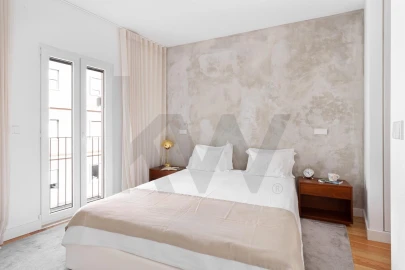 Apartamento T2 para Arrendamento em Arroios