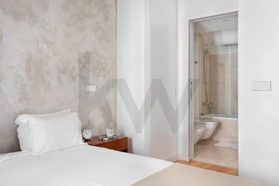 Apartamento T2 para Arrendamento em Arroios