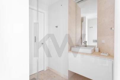 Apartamento T2 para Arrendamento em Arroios