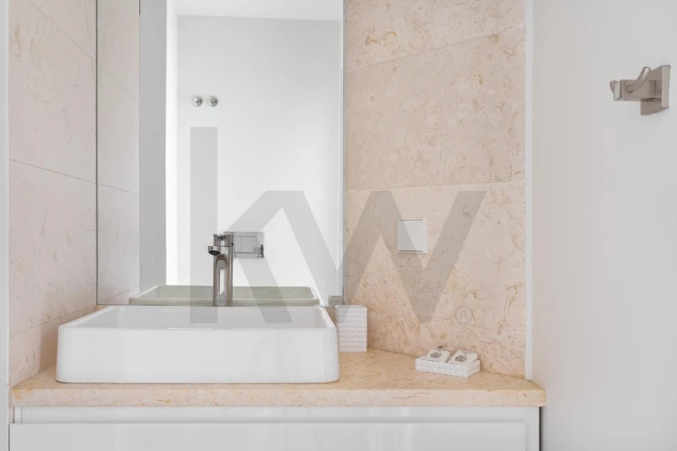 Apartamento T2 para Arrendamento em Arroios Foto 15