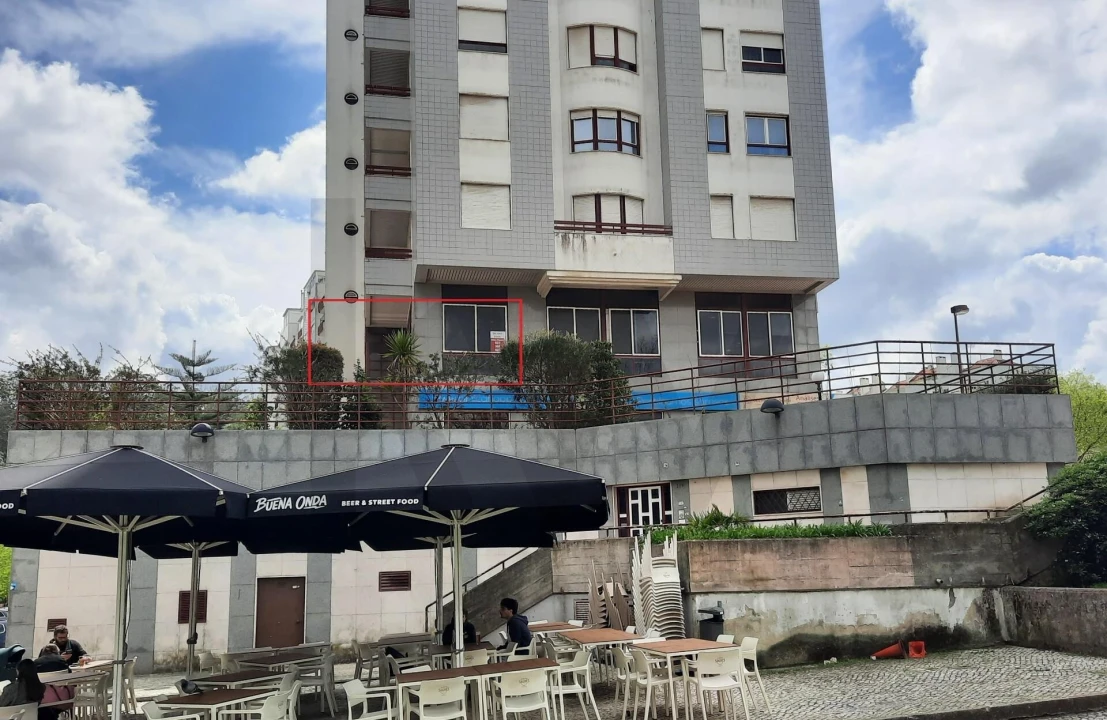 Escritório para Arrendamento em São Domingos de Benfica Foto 9