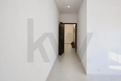 Escritório para Arrendamento em São Domingos de Benfica