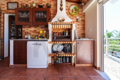 Moradia T5 para Venda em Loule (São Clemente)