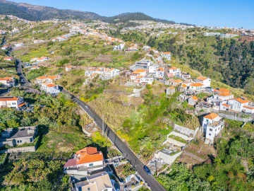 Terreno para Venda em Arco da Calheta