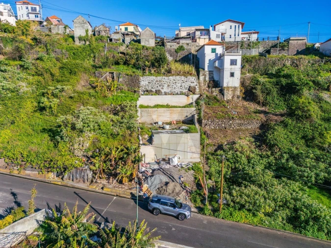 Terreno para Venda em Arco da Calheta Foto 27