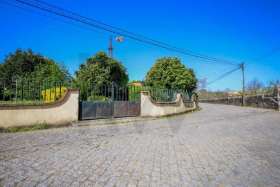 Moradia T3 para Venda em Coronado (São Romão e São Mamede)