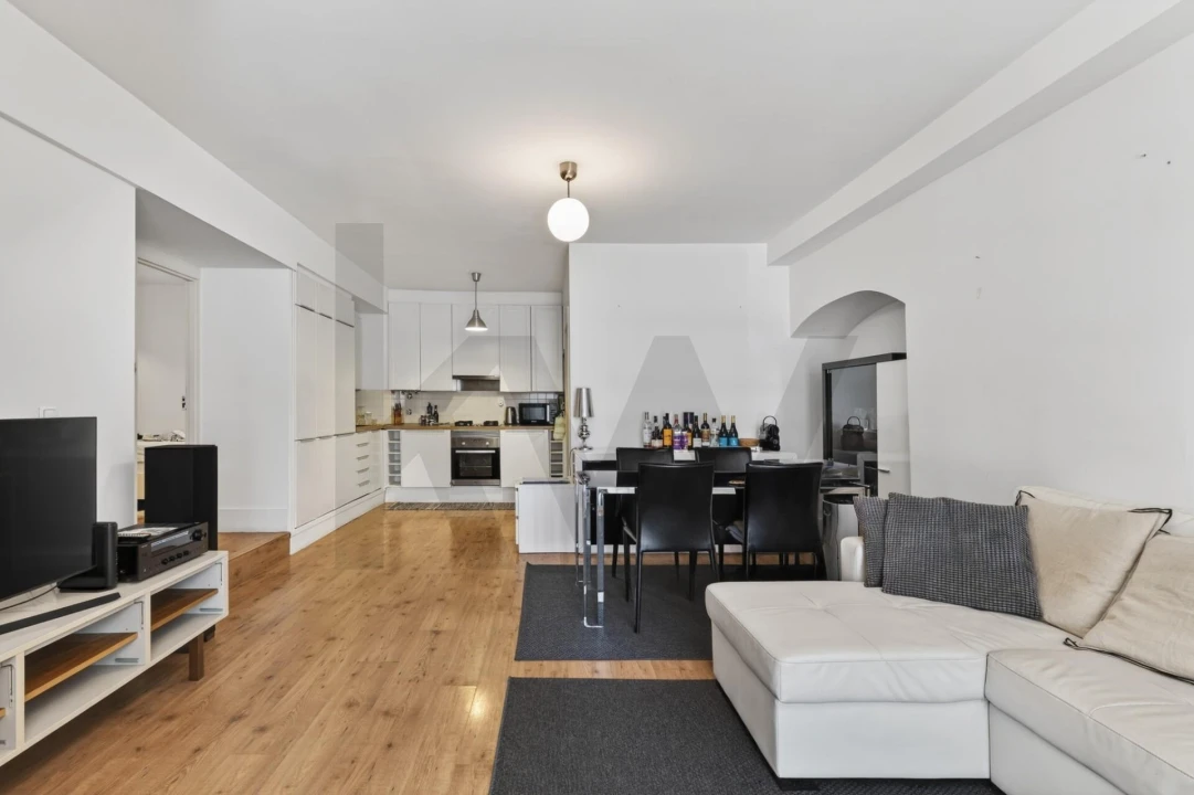 Apartamento T2 para Venda em Santo António Foto 2