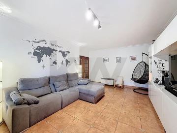 Apartamento T3 para Venda em Póvoa de Santa Iria e Forte da Casa