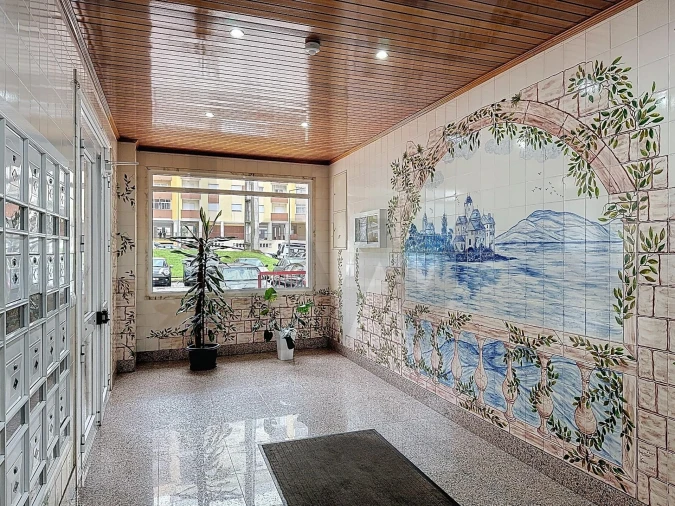 Apartamento T3 para Venda em Póvoa de Santa Iria e Forte da Casa Foto 28